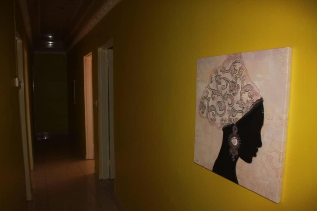 Mathlyn Guesthouse ハボローネ エクステリア 写真